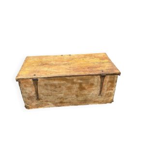 malle de rangement bois vintage