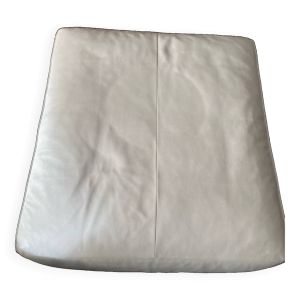 Pouf cuir blanc Nils ligne Roset