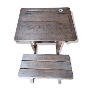 Table écolier et son encrier