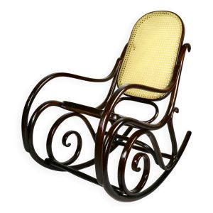 Fauteuil à bascule marron vintage de Michael Thonet