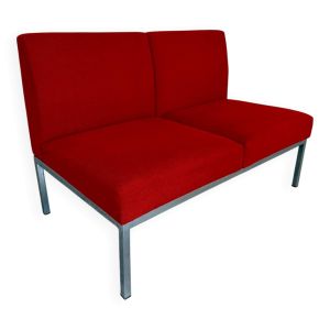 Canapé 2 places chauffeuse vintage des années 70 design Artifort rouge