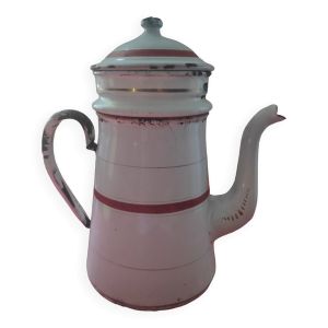 Cafetière en tôle émaillée blanche à filets rouges et dorés