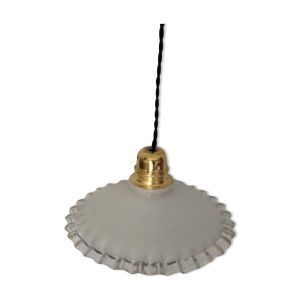Suspension en opaline blanche