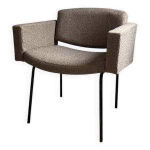 Fauteuil Pierre Guariche