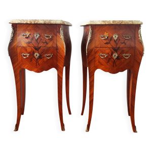 Paire de tables de chevet style Louis XV