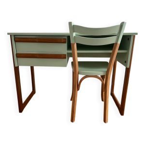 Bureau vintage et chaise style Baumann rénovés avec soin