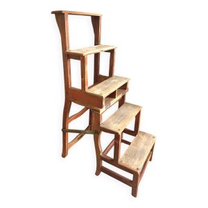 Escabeau, chaise de bibliothèque