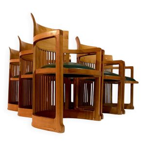 D’après Frank Lloyd Wright - Suite de six fauteuils de repas “Barrel” -