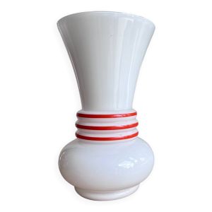 Vase vintage en opaline blanche à filets rouges 29 cm White Opaline Va