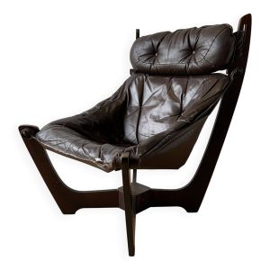 Fauteuil Luna conçu par O. Knutsen des années 70.