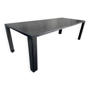 Table Zeus Big Irony acier phosphaté
