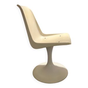 Chaise style space age pied tulipe  pivotante
