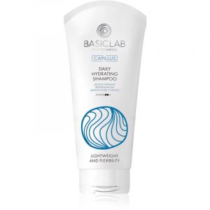 BasicLab Dermocosmetics Capillus shampoing nettoyant doux pour cuir chevelu sec et sensible 100 ml