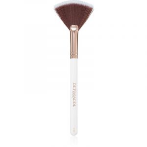 Dermacol Accessories Master Brush by PetraLovelyHair pinceau enlumineur D59 Rose Gold 1 pcs