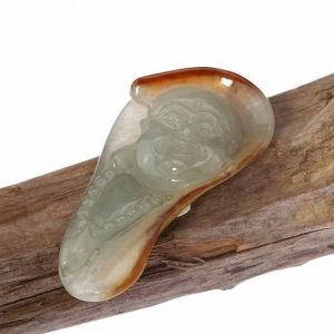 Pend. Gravure de bouddha rieur en jade