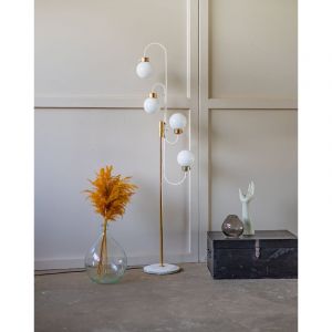 Lampadaire &agrave; 4 t&ecirc;tes en m&eacute;tal dor&eacute; n&deg;317