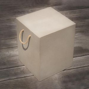 Cubix - tabouret r&eacute;sine finition b&eacute;ton -