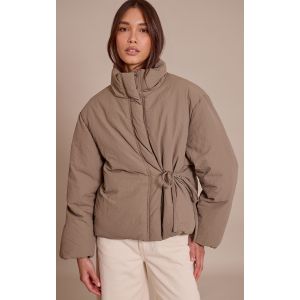 Femme Doudoune matelass&eacute;e kaki d&eacute;lav&eacute;e &agrave; col montant et &agrave; nouer &agrave; la taille | Taille Small - Taille S