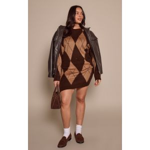 Femme Plus Mini robe pull en maille tricot bross&eacute;e chocolat &agrave; losanges | Taille 3XL - Taille 3XL