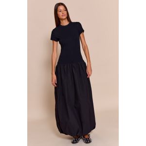 Femme Robe T-shirt longue noire &agrave; taille tombante et ourlet bouffant | Taille 38 - Taille 38