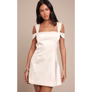 Femme Robe droite satin&eacute;e cr&egrave;me &agrave; bretelles fines | Taille 44 - Taille 44