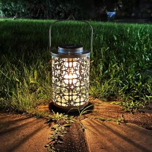 Lanterne solaire d&rsquo;ext&eacute;rieur &agrave; poser ou suspendre &ndash; ambiance chaleureuse