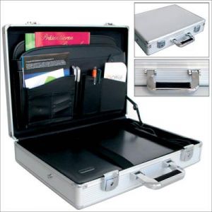 Mallette pour ordinateur 18"