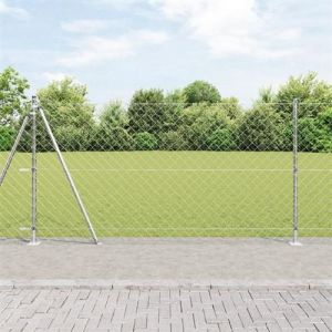 vidaXL Cl&ocirc;ture en cha&icirc;ne avec 7 poteaux flanqu&eacute;s 1,2x10 m en acier galvanis&eacute; 3351294