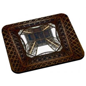 Tapis de souris Vue de dessous la tour eiffel