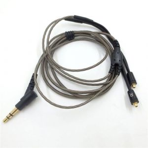 C&acirc;ble audio MMCX audiophile pour Shure SE215 / SE425 / SE535 / SE846 / UE900 &ndash; Gris (1,2 m)