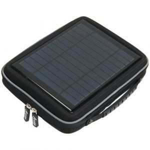 Xtorm Housse Solaire A-solar pour iPad & tablettes 10"