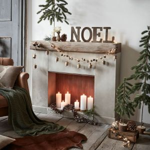 Manteau de chemin&eacute;e Panier