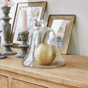 Cloche en verre avec plateau Maison d'&Eacute;clat