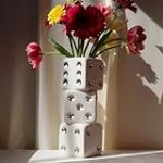 Reimagine Discovery Vase Triple dé (Corps Blanc + Pois argentés)