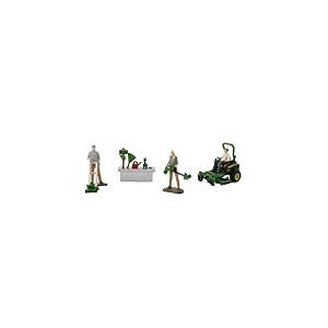 Britains Coffret de Jeu John Deere avec Tracteur et Accessoires. Miniatures détaillées et Robustes, Parfait pour Les Enfants, collectionneurs et Jeux en extérieur.