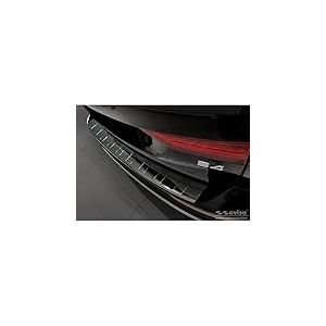 Avisa Protection de seuil arrière inox Chrome Noir compatible avec Volvo V60 II / V60 II Cross Country 2018- & V60 II Plug- In Hybrid / R-Design 2019- 'Ribs'