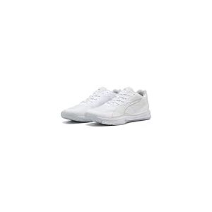 PUMA Mixte Accelerate Turbo 4 Chaussure de Terrain int&eacute;rieur, White Silver Ash Gray, 39 EU