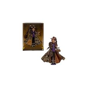 Monster High Coffret Clawdeen Wolf D&eacute;fil&eacute; de Mode Poup&eacute;e Clawdeen Wolf avec Manteau Jacquard en Fausse Fourrure, Robe Tailleur Violette, pantaboots et Accessoires dor&eacute;s JDR66