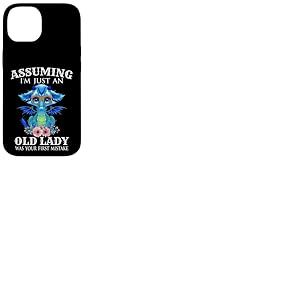 Assuming I'm Just an Old Lady Was Your First Mistake Dragon Coque pour iPhone 14