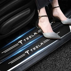 Autocollants de protection de seuil de porte en fibre de carbone avec logo, accessoires de voiture