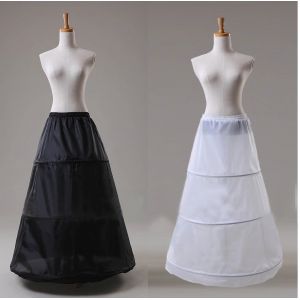 3 cerceaux une robe de mariée en ligne jupon jupon complet