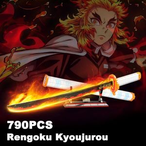 790 pièces Demon Slayer Rengoku Kyoujurou épée Anime Ninja blocs de construction couteau arme jouet