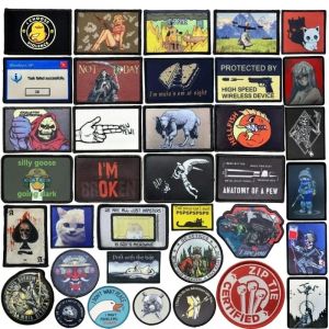 Un loup dans les vêtements de mouton tactique Pew Pew moral Badge patchs sac à dos crochet et boucle