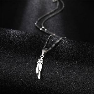 Colliers avec pendentif plume Vintage en acier inoxydable pour femmes et hommes, couleur argent,