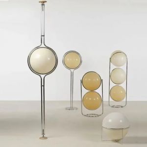 Garrault Delord lampadaire Chrome métal blanc acrylique boule lampadaire salon hôtel chambre canapé