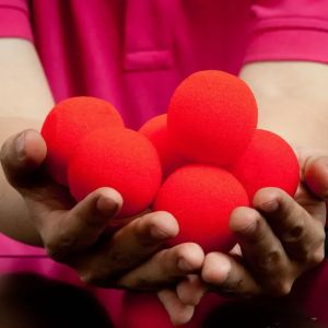 Boule magique rouge pour enfants, 10 pièces, jouets magiques pour enfants, boule éponge, Illusion