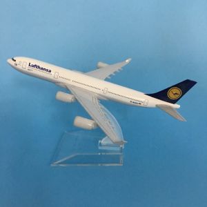 JASON TUTU 16cm Lufthansa Airbus A340 modèle d'avion modèle d'avion en métal moulé sous pression