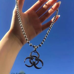 1pc Punk Y2K Style pendentif collier, crâne épée épines flamme titane acier pendentif colliers pour