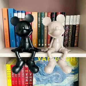 Disney grand Mickey Mouse assis résine mobile Statue série modèle Statue poupée maison salon