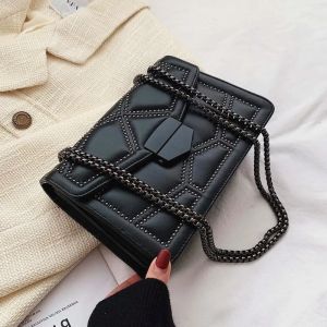 Yogodlns-Petit sac à bandoulière carré en cuir PU pour femme, rivet vintage, sac à main à rabat